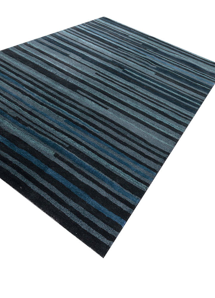 acar grey and black wool hand tufted Rug - FoldShot acar grey and black wool hand tufted Rug - FoldShot