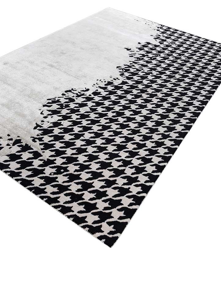 adrift ivory wool and viscose hand tufted Rug - FoldShot