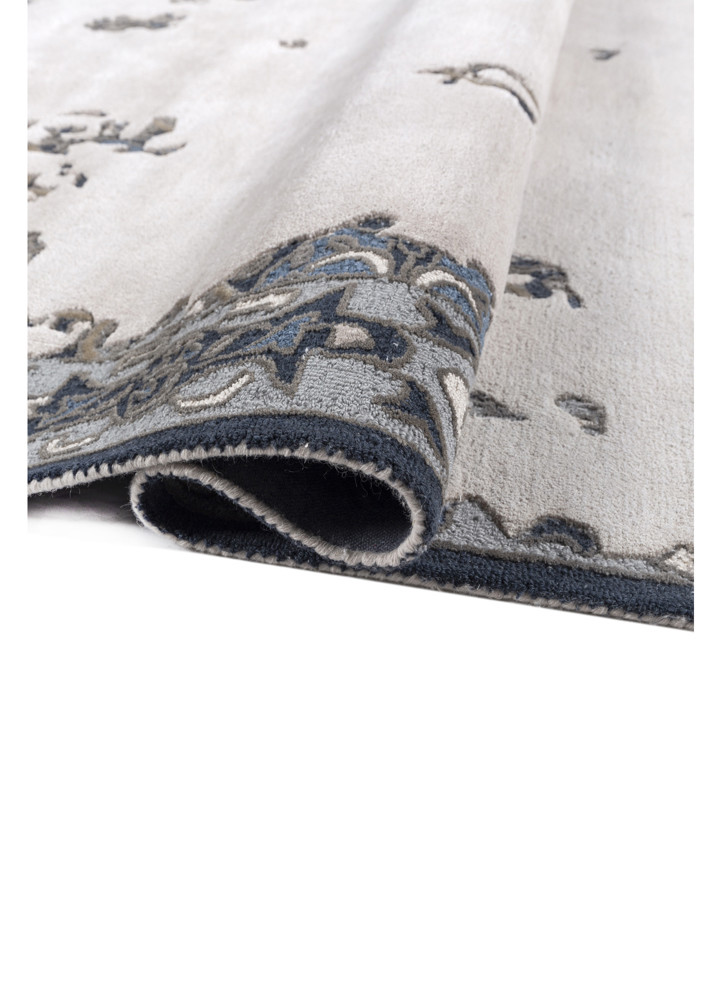 mythos ivory wool and viscose hand tufted Rug - FoldShot mythos ivory wool and viscose hand tufted Rug - FoldShot