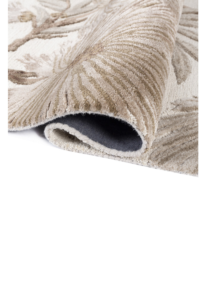 hacienda ivory wool and viscose hand tufted Rug - FoldShot hacienda ivory wool and viscose hand tufted Rug - FoldShot