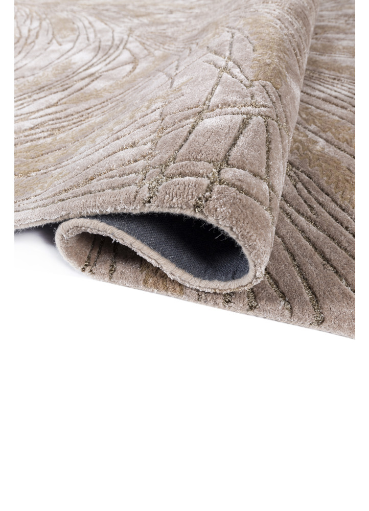aurelia ivory wool and viscose hand tufted Rug - FoldShot aurelia ivory wool and viscose hand tufted Rug - FoldShot