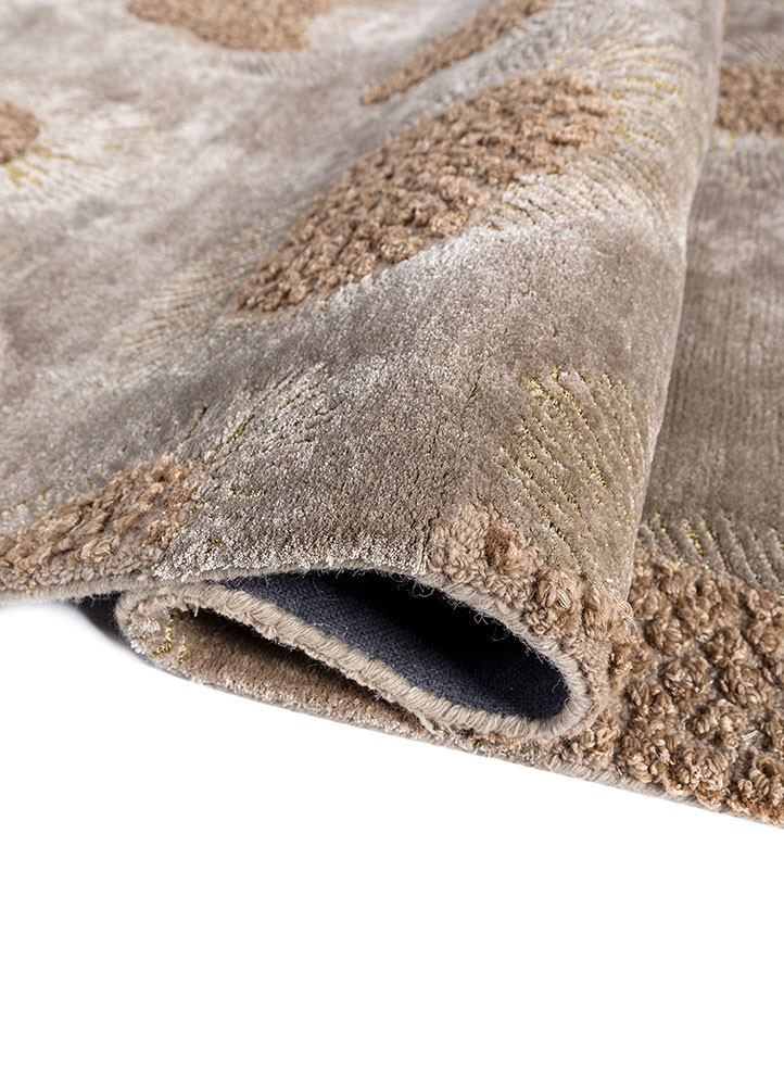 aurelia beige and brown wool and viscose hand tufted Rug - FoldShot