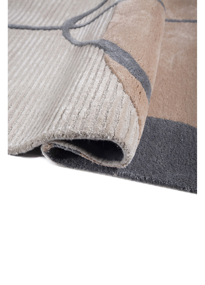 modo ivory wool and viscose hand tufted Rug - FoldShot modo ivory wool and viscose hand tufted Rug - FoldShot