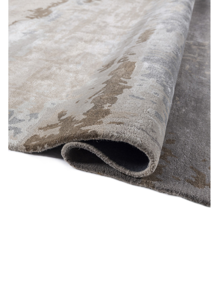 genesis ivory wool and viscose hand tufted Rug - FoldShot genesis ivory wool and viscose hand tufted Rug - FoldShot