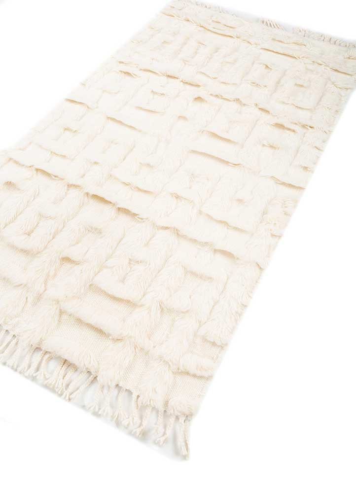 zuri ivory wool hand knotted Rug - FoldShot