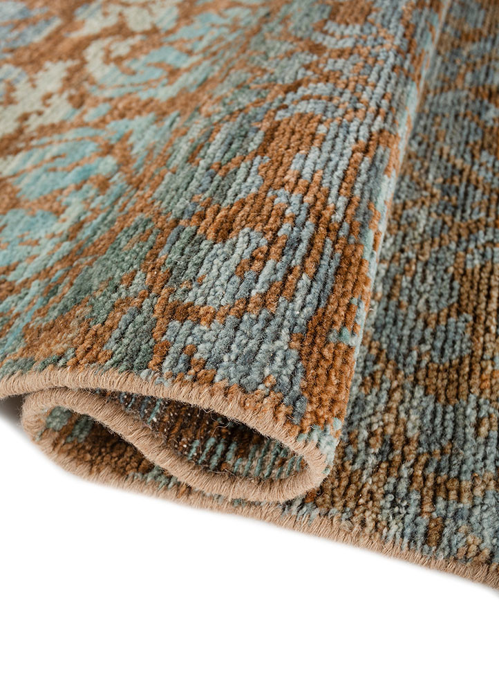 aprezo red and orange wool hand knotted Rug - FoldShot