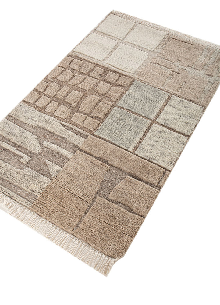 aprezo ivory wool hand knotted Rug - FoldShot aprezo ivory wool hand knotted Rug - FoldShot