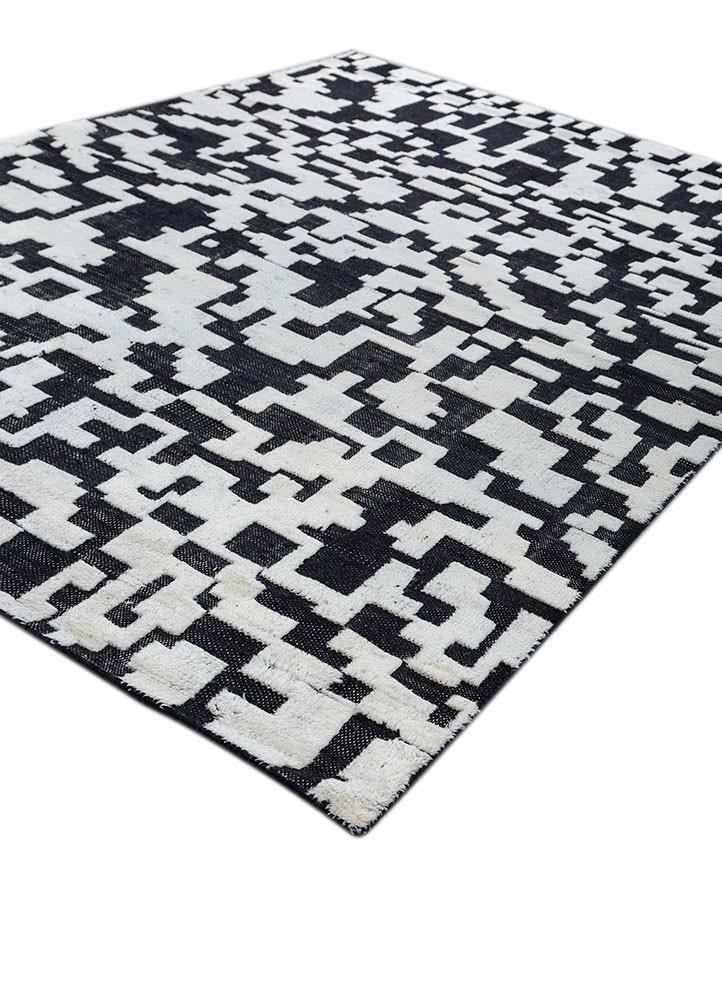 manifest grey and black wool hand knotted Rug - FoldShot