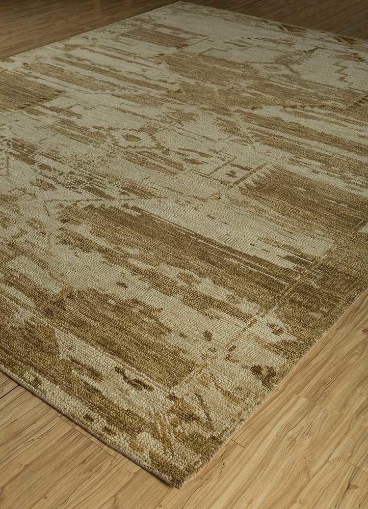 manifest gold wool hand knotted Rug - FoldShot