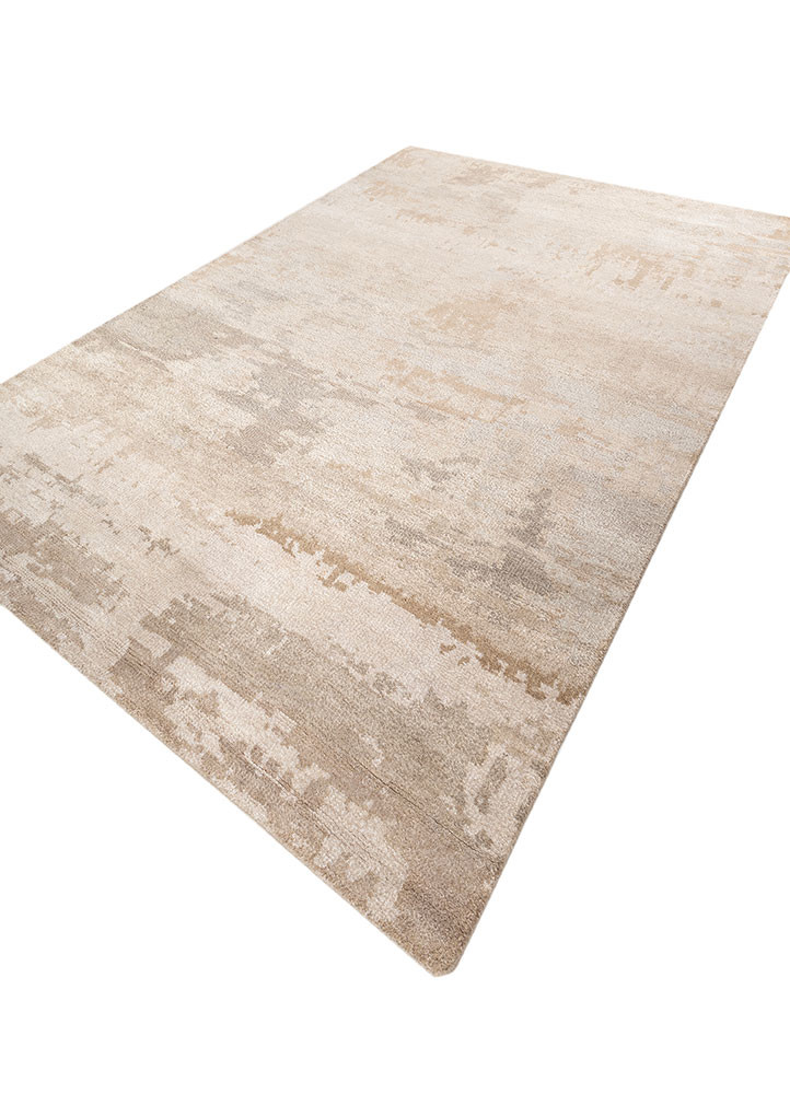 aprezo ivory wool and bamboo silk hand knotted Rug - FoldShot