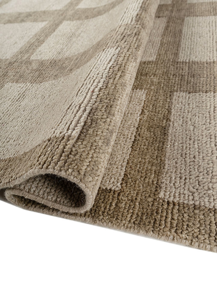 aprezo grey and black wool hand knotted Rug - FoldShot aprezo grey and black wool hand knotted Rug - FoldShot