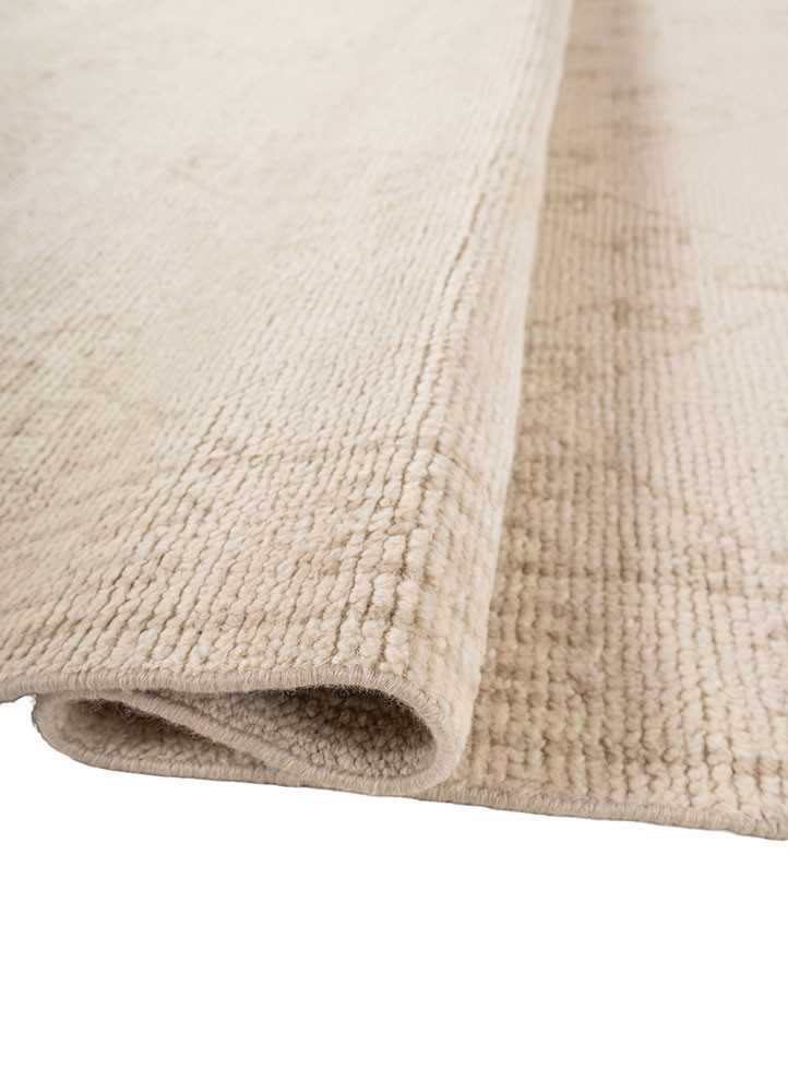 manifest ivory wool hand knotted Rug - FoldShot