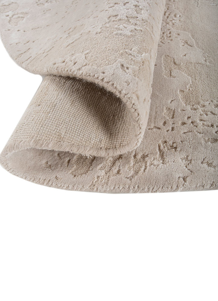 project error by kavi ivory wool and bamboo silk hand knotted Rug - FoldShot project error by kavi ivory wool and bamboo silk hand knotted Rug - FoldShot