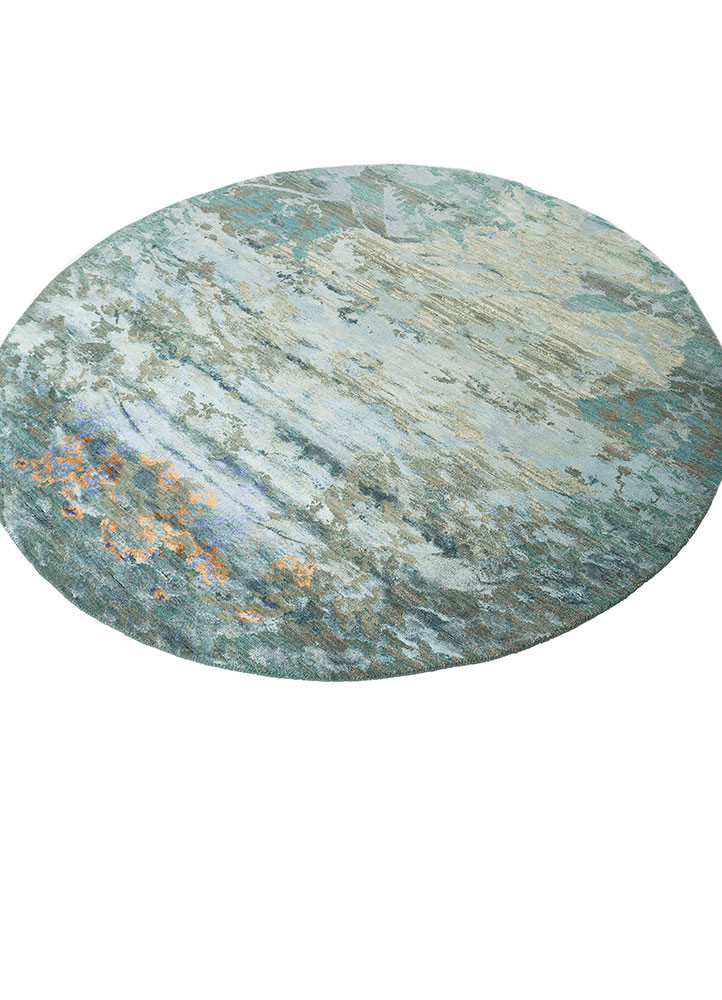 manchaha green wool and bamboo silk hand knotted Rug - FoldShot manchaha green wool and bamboo silk hand knotted Rug - FoldShot