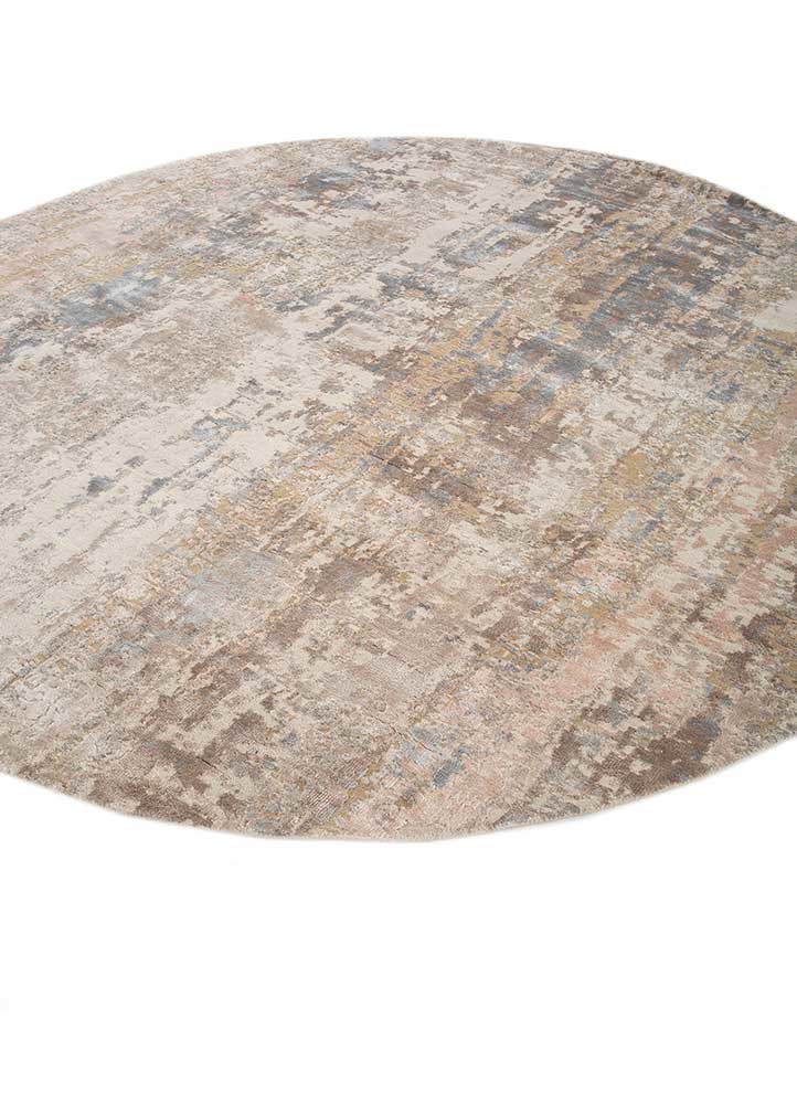 uvenuti ivory wool and bamboo silk hand knotted Rug - FoldShot