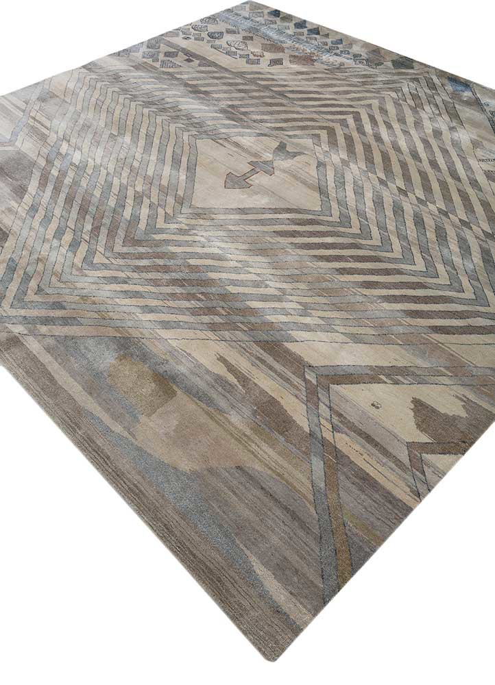 manchaha grey and black wool and silk hand knotted Rug - FoldShot