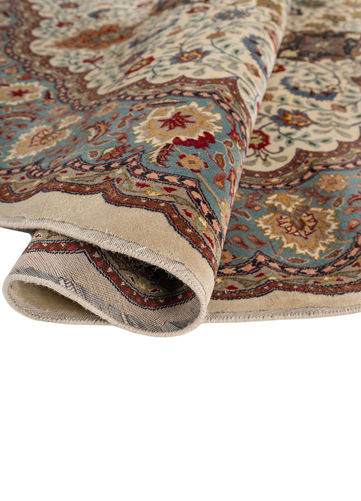 gulmarg green wool and silk hand knotted Rug - FoldShot gulmarg green wool and silk hand knotted Rug - FoldShot