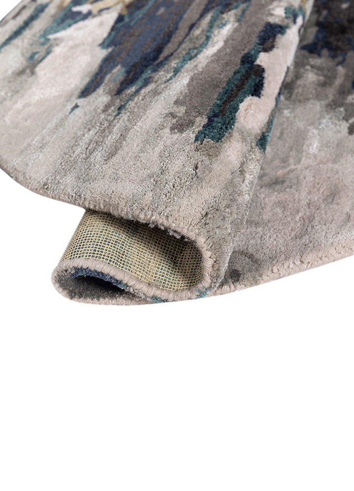 genesis grey and black wool and viscose hand tufted Rug - FoldShot genesis grey and black wool and viscose hand tufted Rug - FoldShot