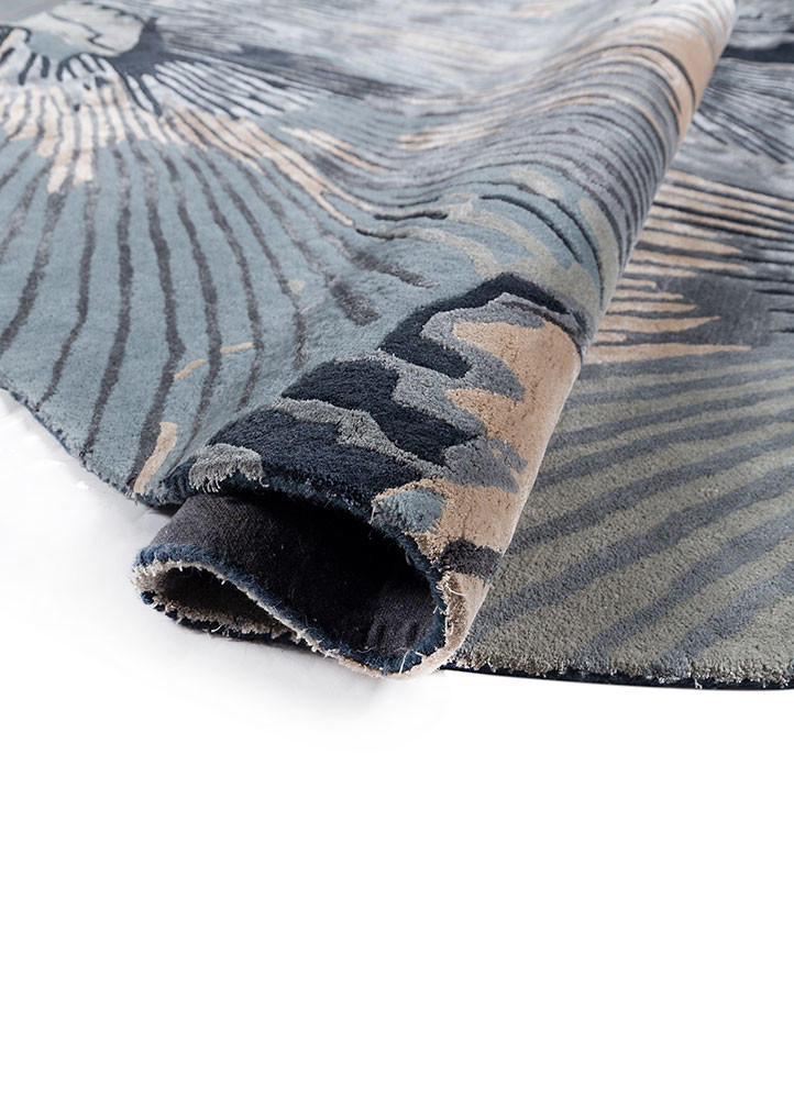 aurelia blue wool and viscose hand tufted Rug - FoldShot
