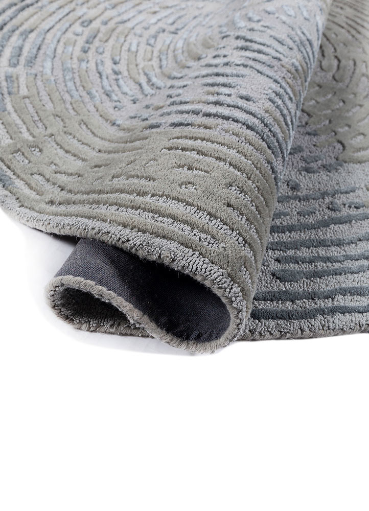 aprezo blue wool and viscose hand tufted Rug - FoldShot aprezo blue wool and viscose hand tufted Rug - FoldShot