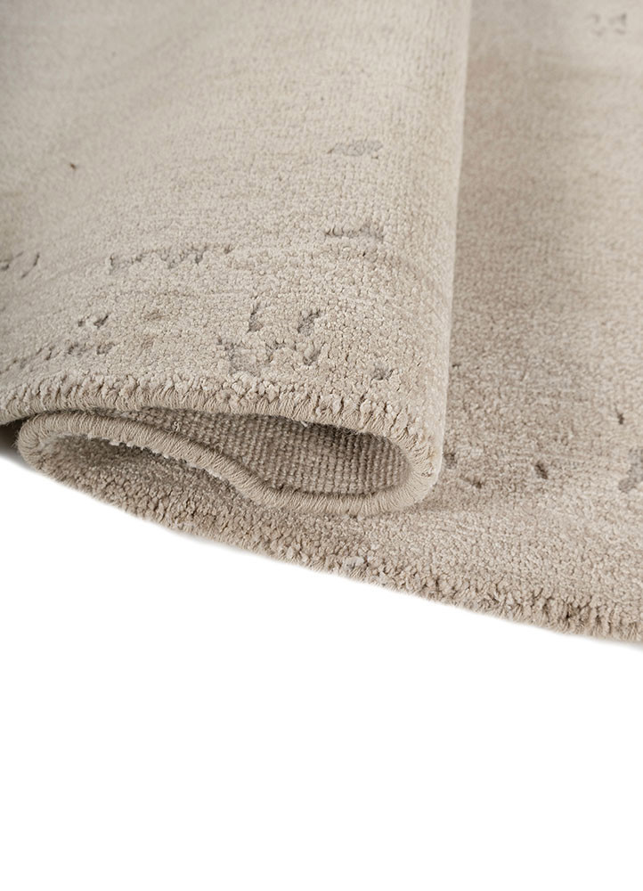 aprezo beige and brown wool and bamboo silk hand knotted Rug - FoldShot