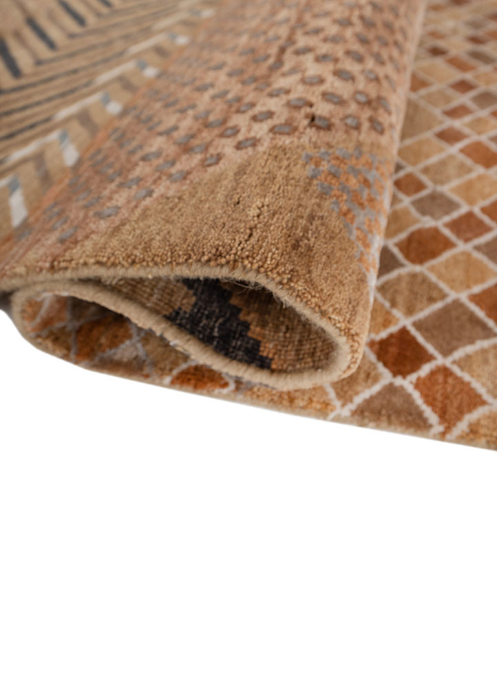 manchaha gold wool and bamboo silk hand knotted Rug - FoldShot manchaha gold wool and bamboo silk hand knotted Rug - FoldShot