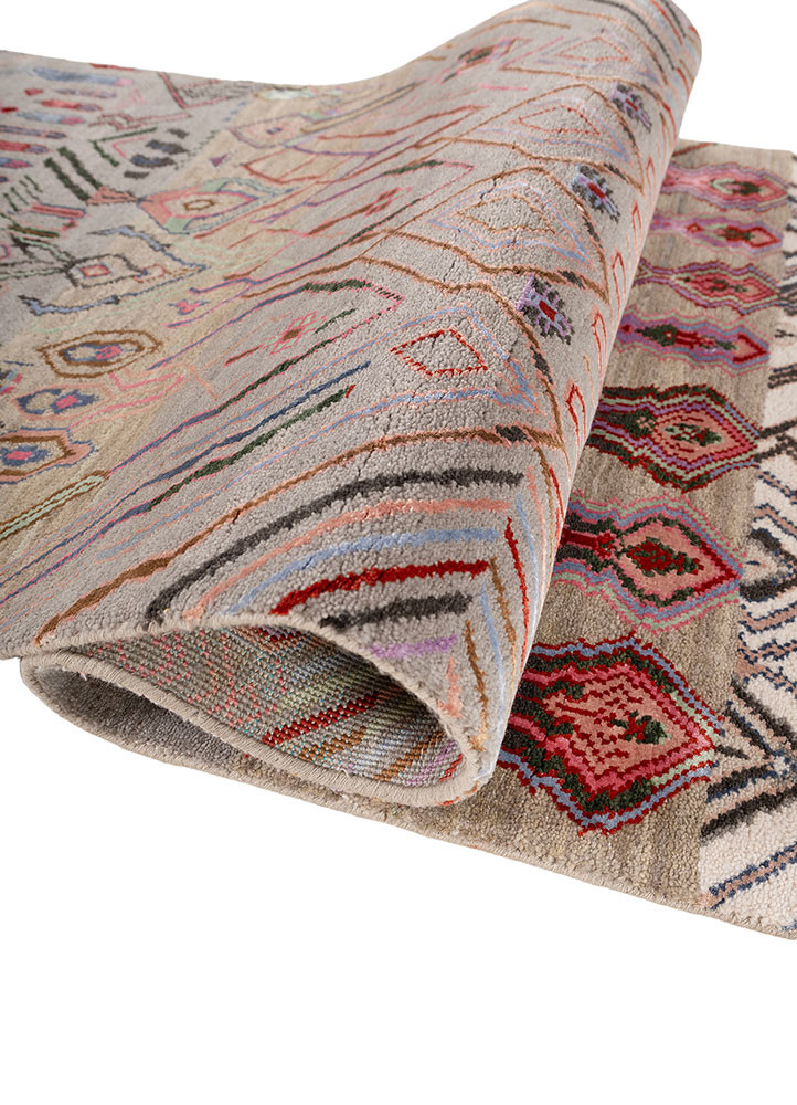 manchaha grey and black wool and bamboo silk hand knotted Rug - FoldShot