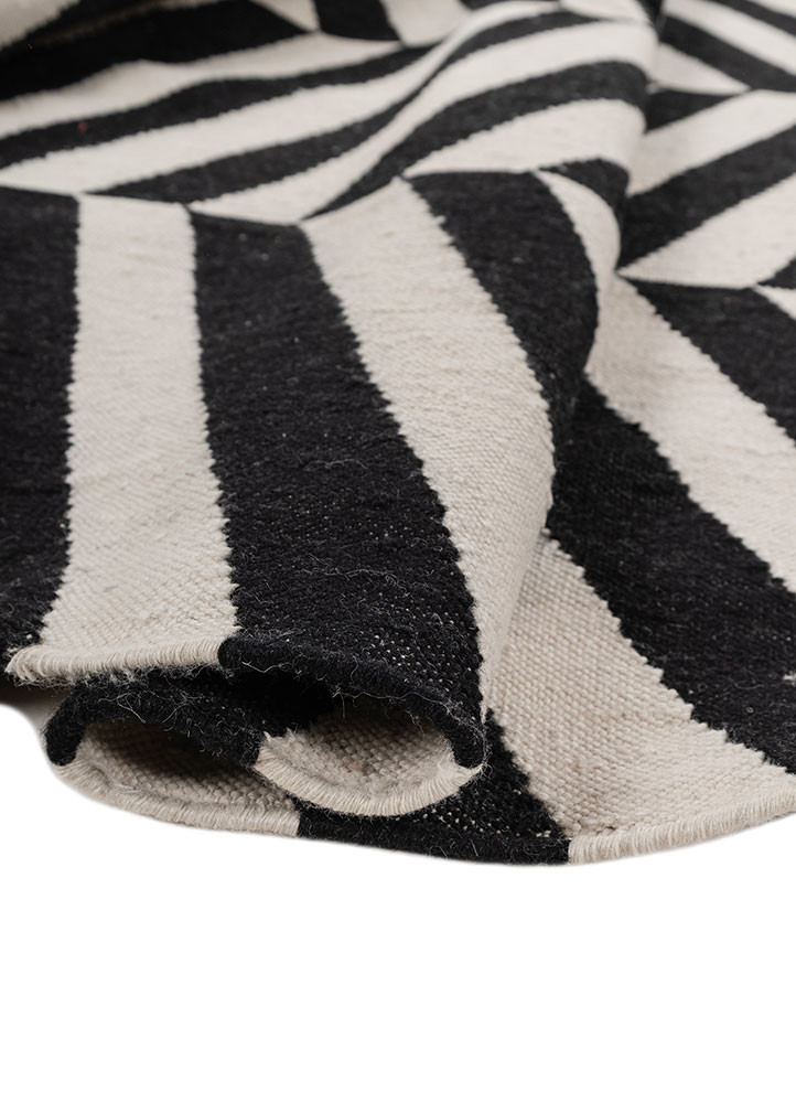 indusbar ivory wool flat weaves Rug - FoldShot