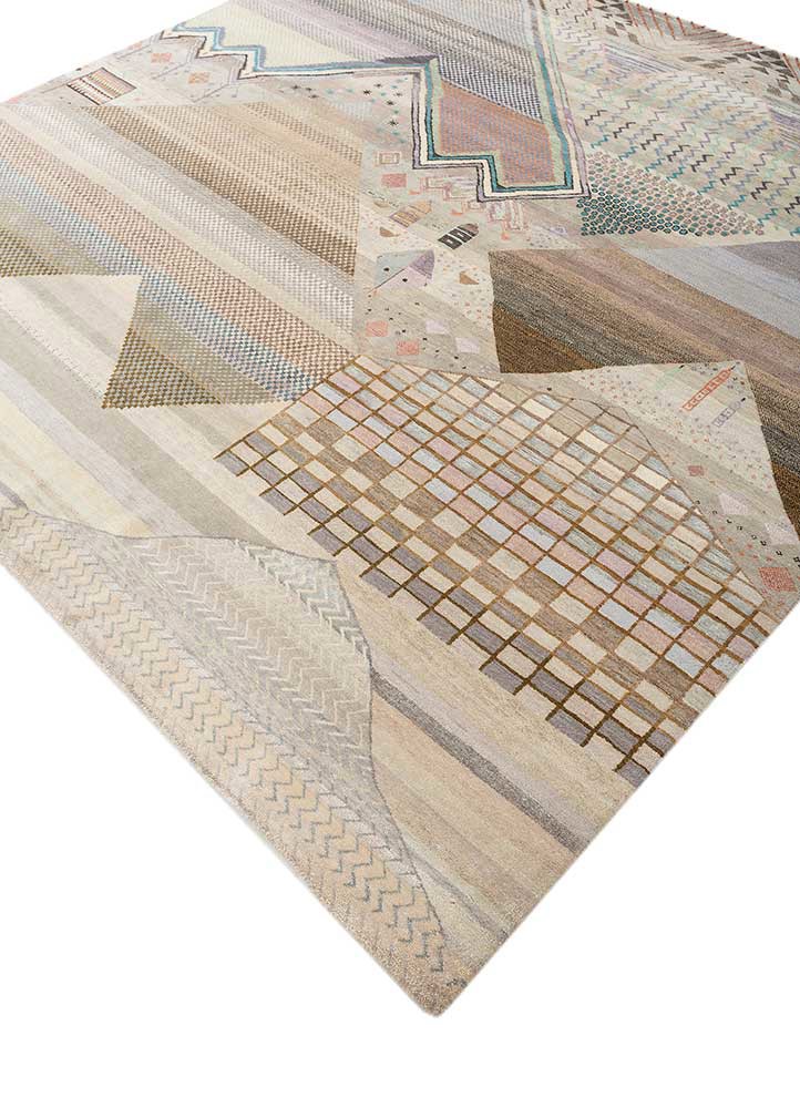 manchaha ivory wool and silk hand knotted Rug - FoldShot