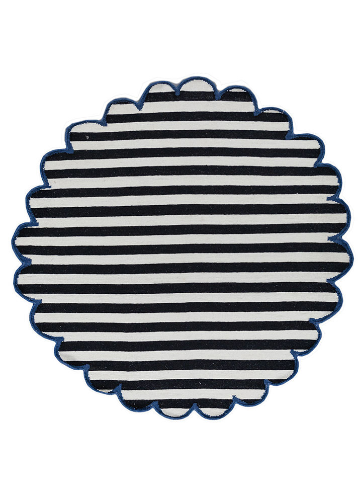 grey and black grey and black wool flat weaves Rug