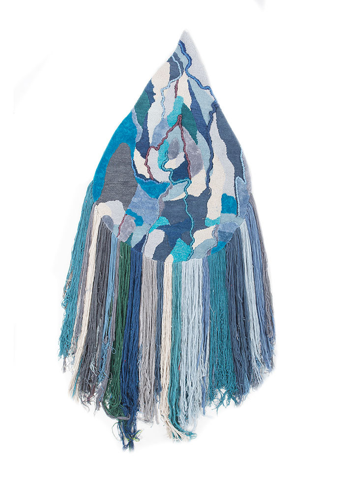 aprezo blue wool and bamboo silk hand knotted Rug - HeadShot aprezo blue wool and bamboo silk hand knotted Rug - HeadShot