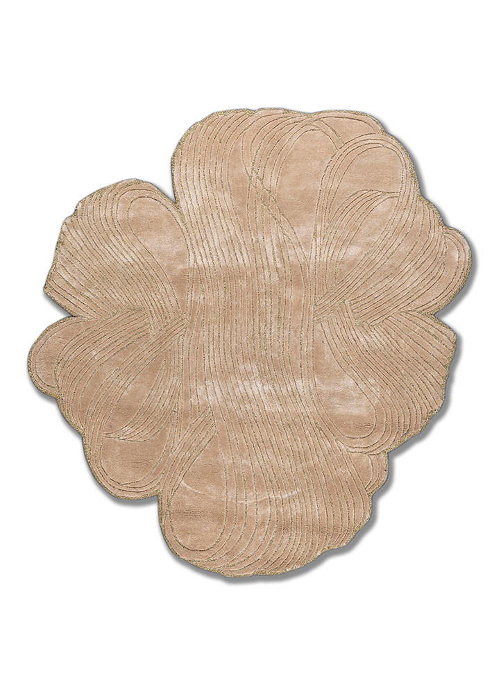  gold viscose hand tufted Rug