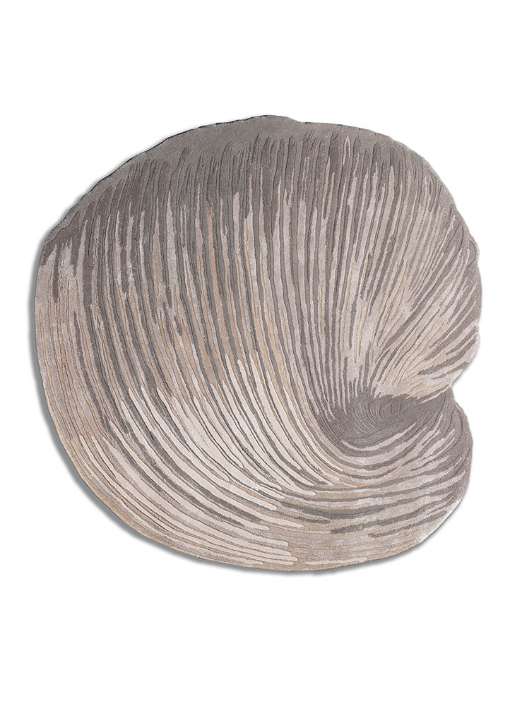 infini grey and black wool and viscose hand tufted Rug - HeadShot infini grey and black wool and viscose hand tufted Rug - HeadShot