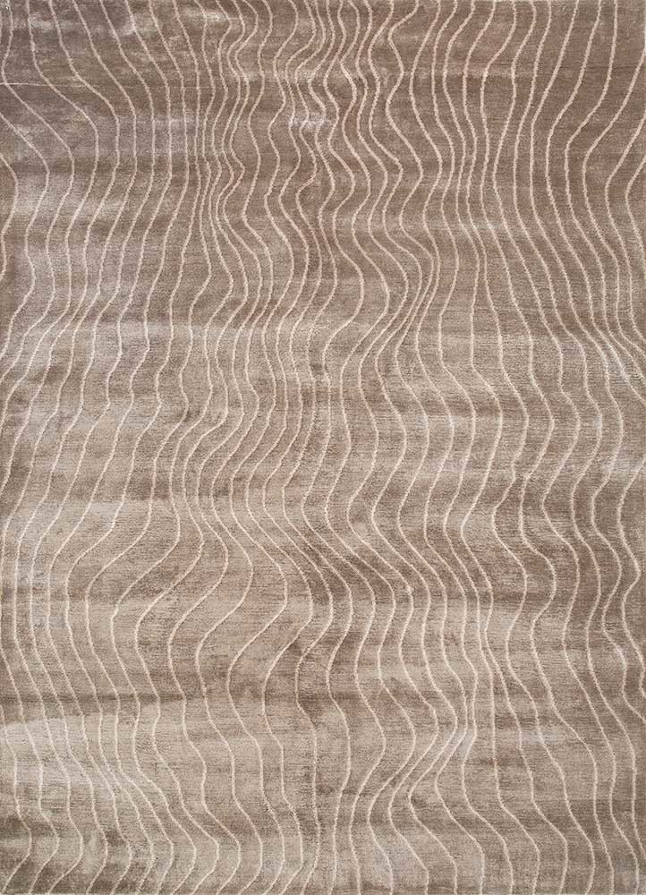 azalea beige and brown bamboo silk hand knotted Rug - HeadShot