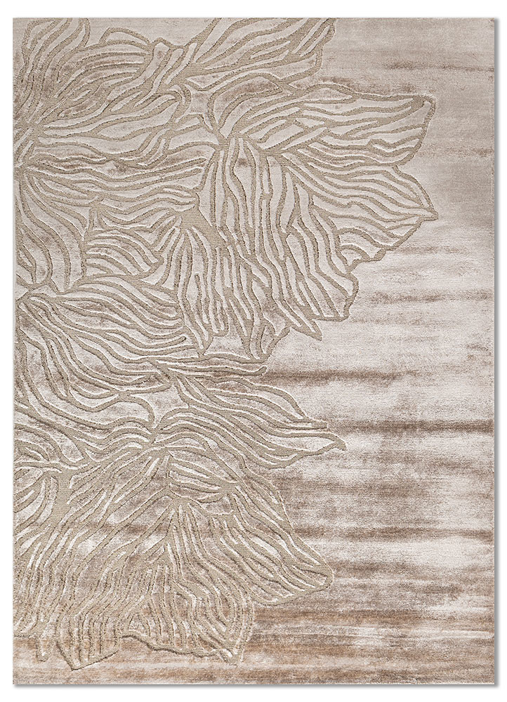 azalea ivory bamboo silk and zari hand knotted Rug - HeadShot azalea ivory bamboo silk and zari hand knotted Rug - HeadShot