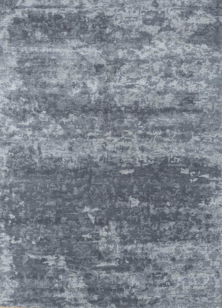 uvenuti blue wool hand knotted Rug - HeadShot