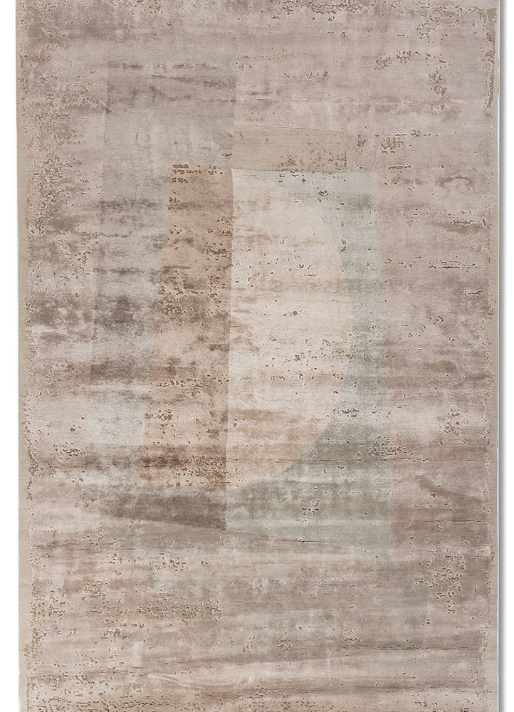 unfold by kavi ivory wool and bamboo silk hand knotted Rug - HeadShot
