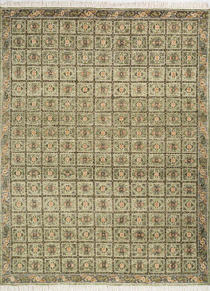 erbe green wool hand knotted Rug - HeadShot erbe green wool hand knotted Rug - HeadShot