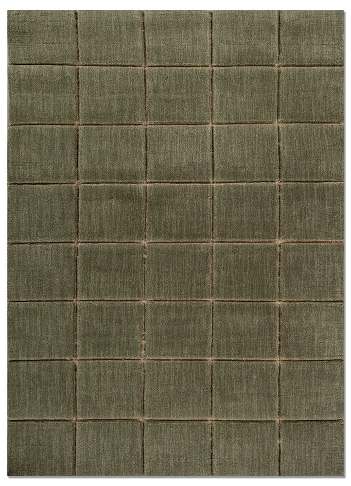aprezo green wool hand loom Rug - HeadShot aprezo green wool hand loom Rug - HeadShot