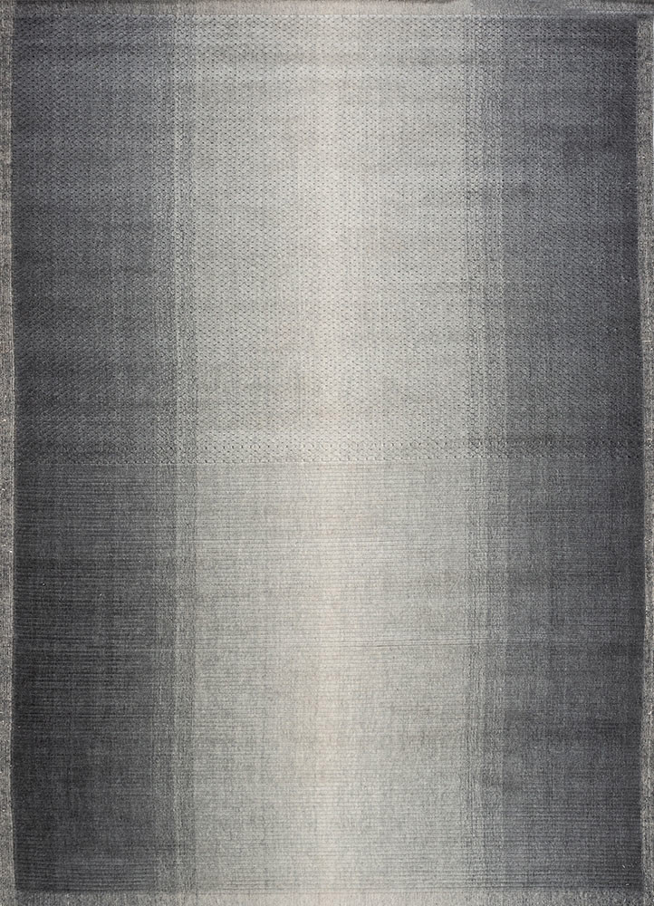 jean grey and black wool hand loom Rug - HeadShot jean grey and black wool hand loom Rug - HeadShot