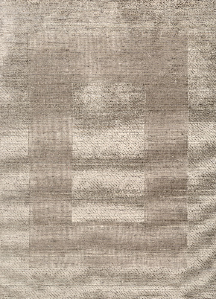 aprezo grey and black wool hand loom Rug - HeadShot aprezo grey and black wool hand loom Rug - HeadShot