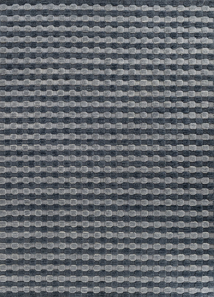saga blue wool hand loom Rug - HeadShot saga blue wool hand loom Rug - HeadShot