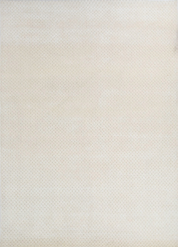 saga ivory wool hand loom Rug - HeadShot
