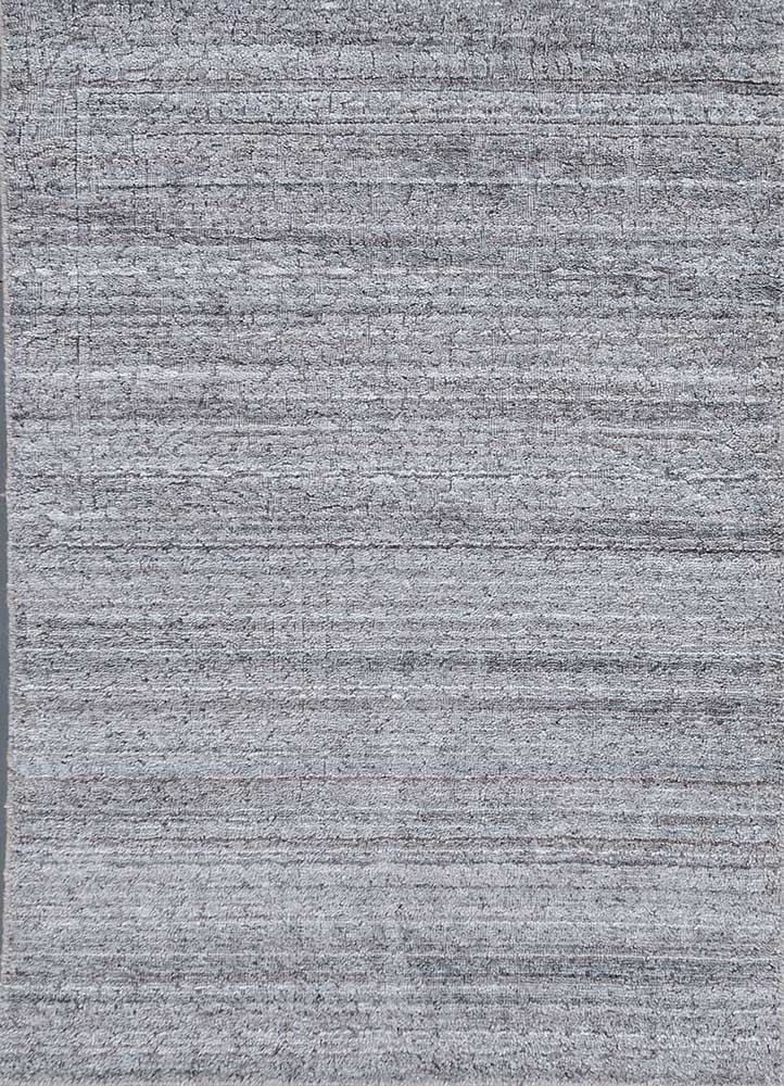 saga grey and black wool and viscose hand loom Rug - HeadShot saga grey and black wool and viscose hand loom Rug - HeadShot