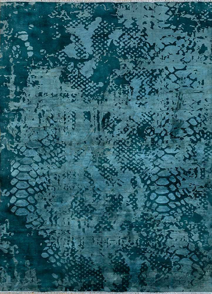 pansy blue wool and bamboo silk hand knotted Rug - HeadShot