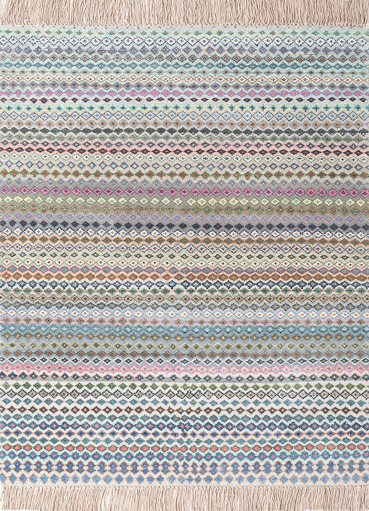 manchaha blue wool and bamboo silk hand knotted Rug - HeadShot