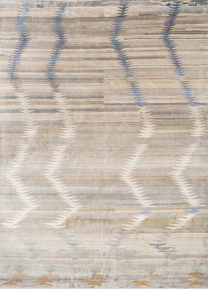 freedom manchaha grey and black silk hand knotted Rug - HeadShot freedom manchaha grey and black silk hand knotted Rug - HeadShot
