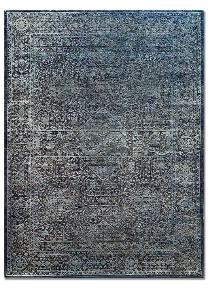 aprezo blue wool and silk hand knotted Rug - HeadShot