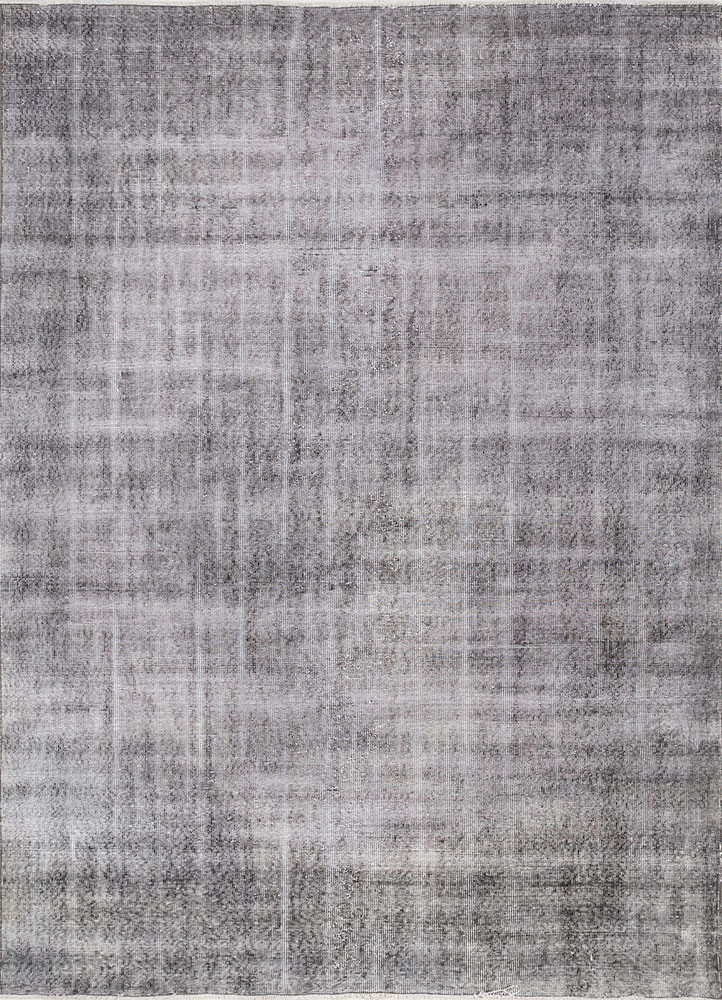 vintage grey and black wool hand knotted Rug - HeadShot vintage grey and black wool hand knotted Rug - HeadShot