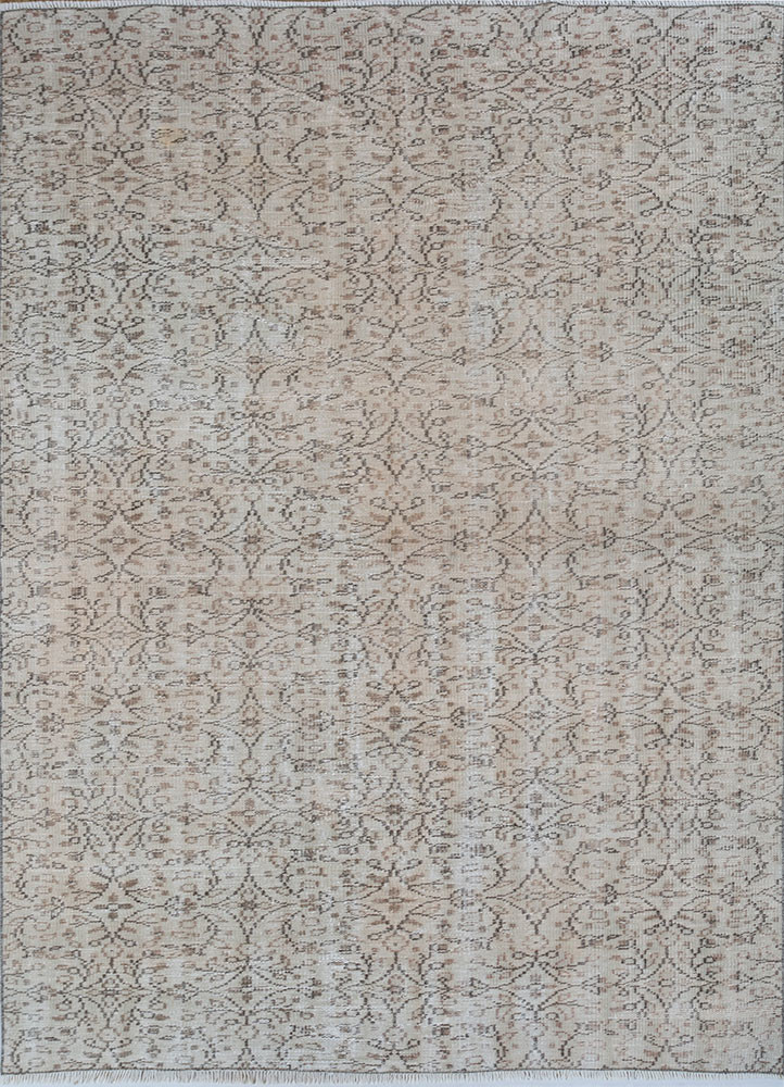vintage beige and brown wool hand knotted Rug - HeadShot